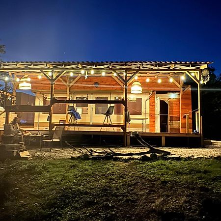 Karavana Tropicana Варна Экстерьер фото